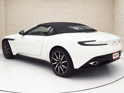 ASTON MARTIN DB11 VOLANTE - 2
