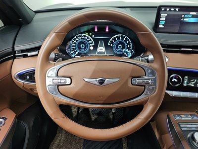 2023 Genesis GV70 — миниатюра 14