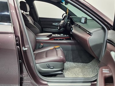2021 Genesis GV70 — миниатюра 11