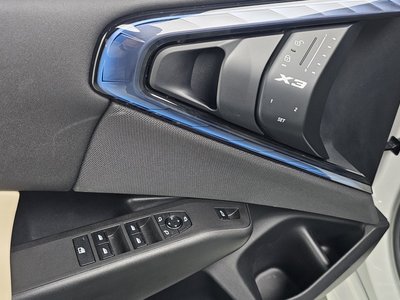 2025 BMW X3 缩略图 24