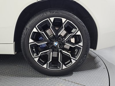 صورة 8 لـ 2025 BMW X3