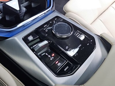 2025 BMW X3 缩略图 12