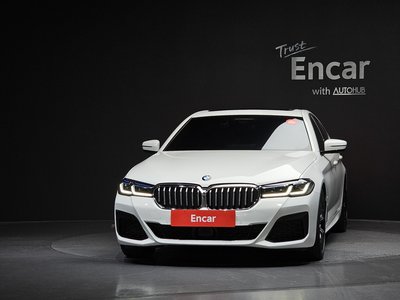 صورة 2 لـ 2023 BMW 5 SERIES