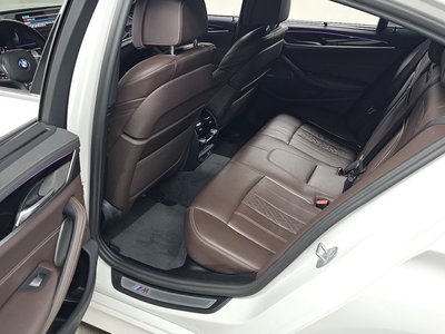 2023 BMW 5 SERIES 缩略图 17