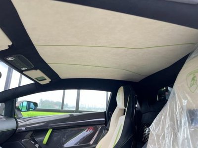 LAMBORGHINI AVENTADOR - 6