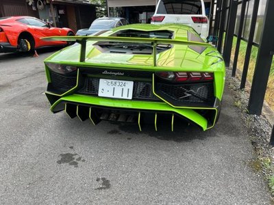 LAMBORGHINI AVENTADOR - 10