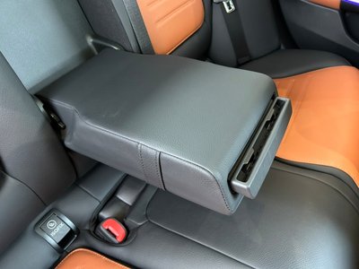 2023 Mercedes-BENZ C-CLASS AMG 缩略图 36