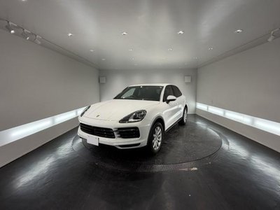 PORSCHE CAYENNE - 1