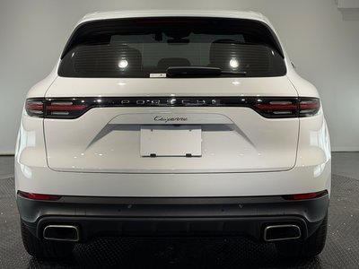 PORSCHE CAYENNE - 8