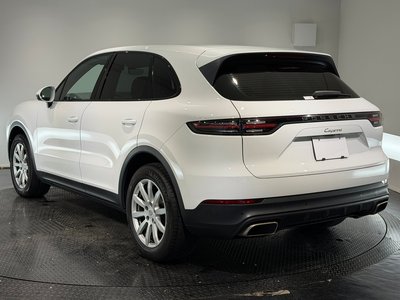 PORSCHE CAYENNE - 9