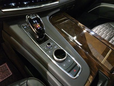 2022 Cadillac ESCALADE 5TH GENERATION 缩略图 18