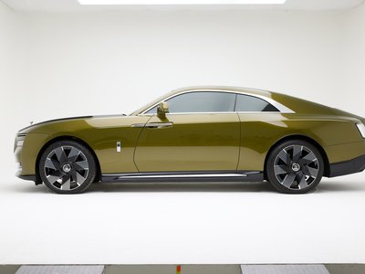 ROLLS-ROYCE SPECTRE - 7