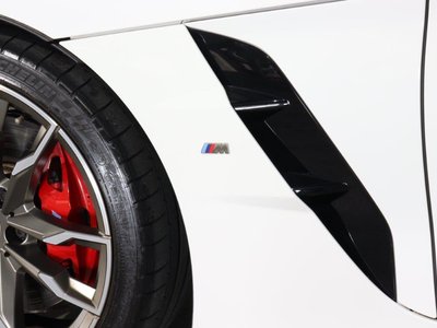 صورة 9 لـ 2022 BMW Z4