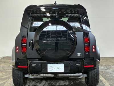 LAND ROVER DEFENDER - 7