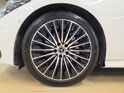 2026 Mercedes-BENZ CLE photo 7