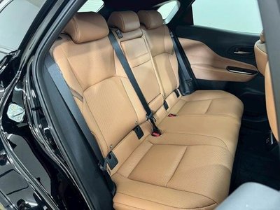 TOYOTA CROWN SPORT - 6