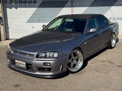 NISSAN SKYLINE