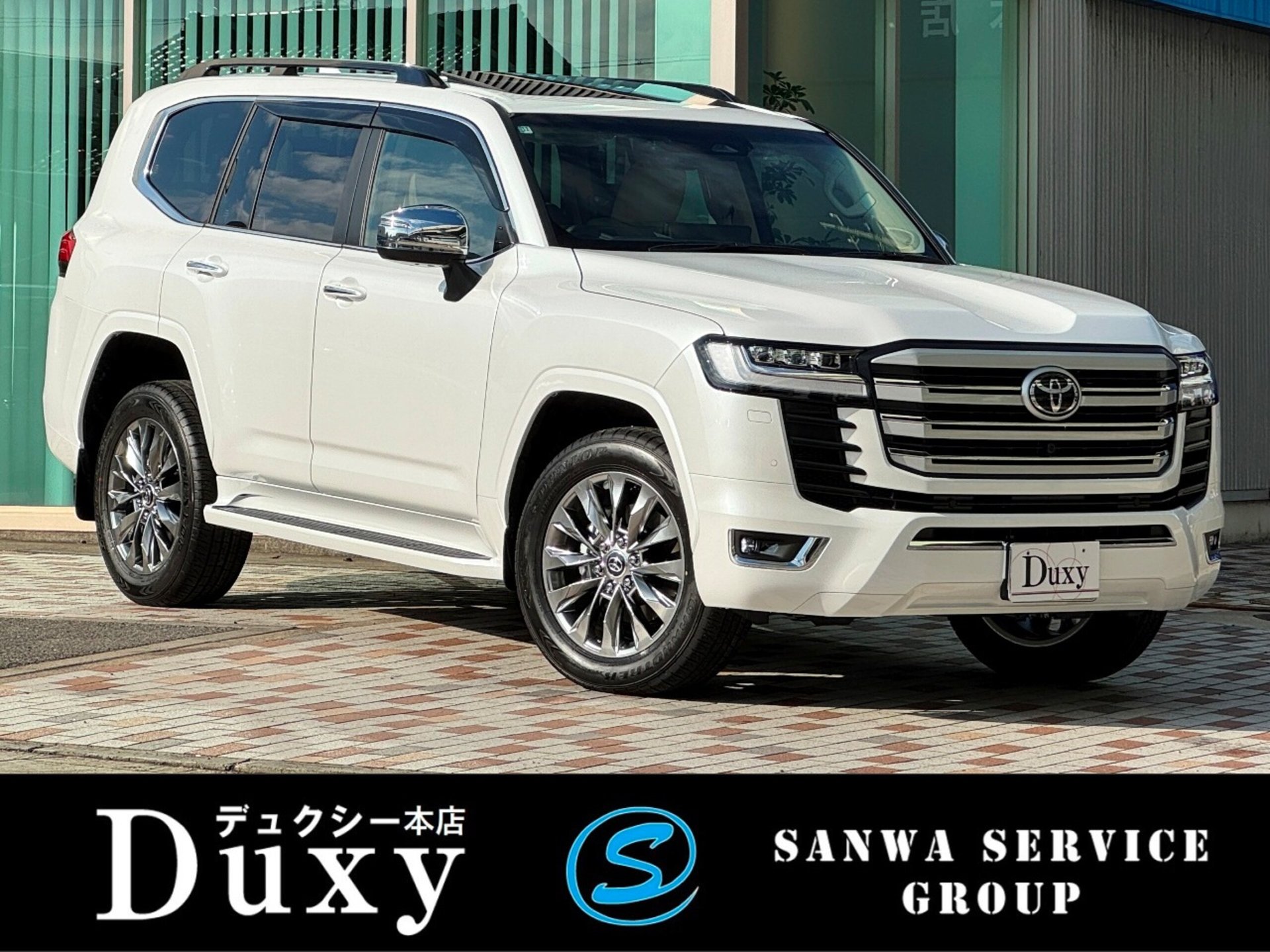 TOYOTA LAND CRUISER 300 - View 1