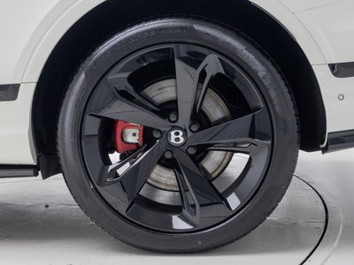 BENTLEY BENTAYGA - 6