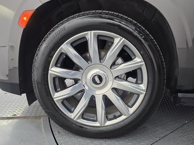 CADILLAC ESCALADE - 6