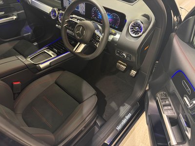 MERCEDES-BENZ GLB - 2