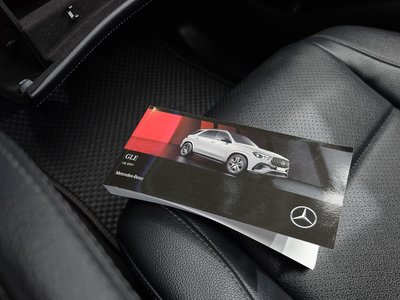 2025 Mercedes-BENZ GLE — миниатюра 22