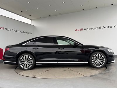 AUDI A8 - 6