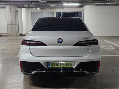 BMW 7 SERIES - 3