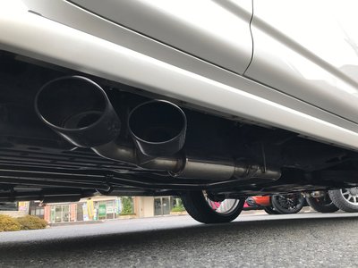 TOYOTA LAND CRUISER 300 - 5