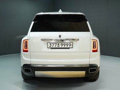 ROLLS-ROYCE CULLINAN - 3