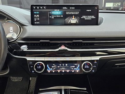 2022 Genesis G80 (RG3) — миниатюра 20