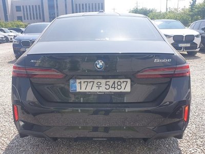 BMW 5 SERIES - 2