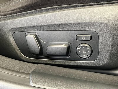 2025 BMW I4 thumbnail 21