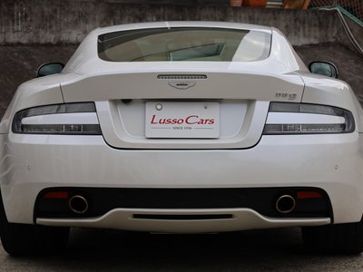 ASTON MARTIN DB9 - 5
