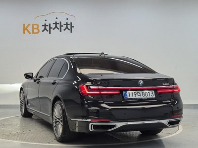 BMW 7 SERIES - 6