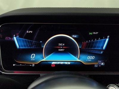 MERCEDES-BENZ GT AMG - 8