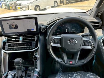 2025 Toyota LAND CRUISER 300 缩略图 23