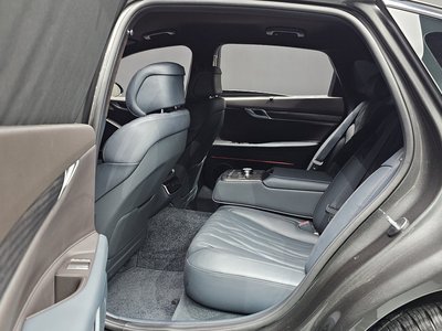 2025 Genesis G80 (RG3) thumbnail 18