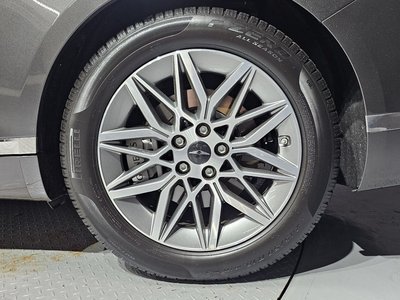 2025 Genesis G80 (RG3) photo 8