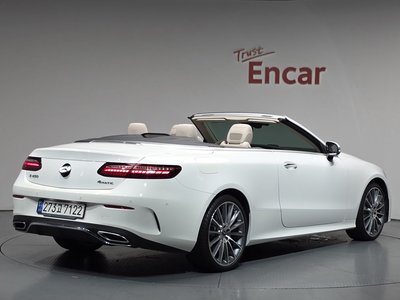 MERCEDES-BENZ E-CLASS - 5