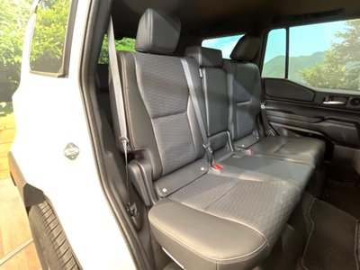 TOYOTA LAND CRUISER 250 - 9