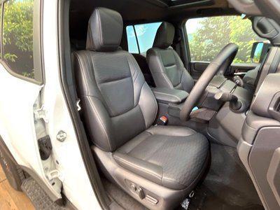 TOYOTA LAND CRUISER 250 - 8