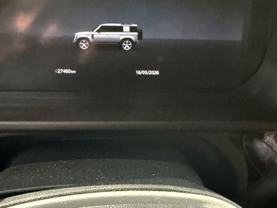 LAND ROVER DEFENDER - 9
