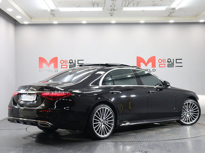 2026 Mercedes-BENZ S-CLASS photo 2