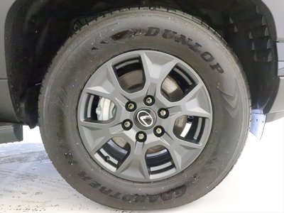 2025 Lexus GX thumbnail 35