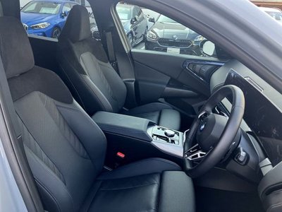 صورة 9 لـ 2026 BMW X3
