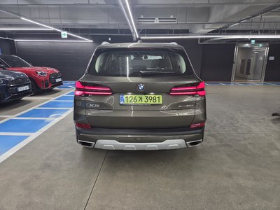 2026 BMW X5 photo 3