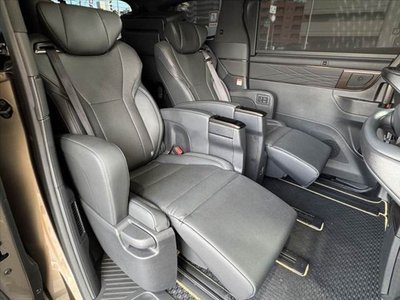 صورة مصغرة 46 لـ 2024 Toyota ALPHARD