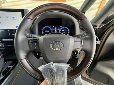 صورة 7 لـ 2024 Toyota ALPHARD