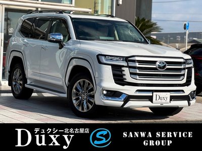 TOYOTA LAND CRUISER 300